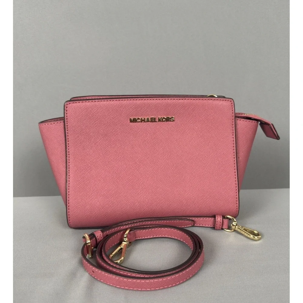 Michael Kors Selma Medium Messenger Bag Coral Pink Saffiano Leather